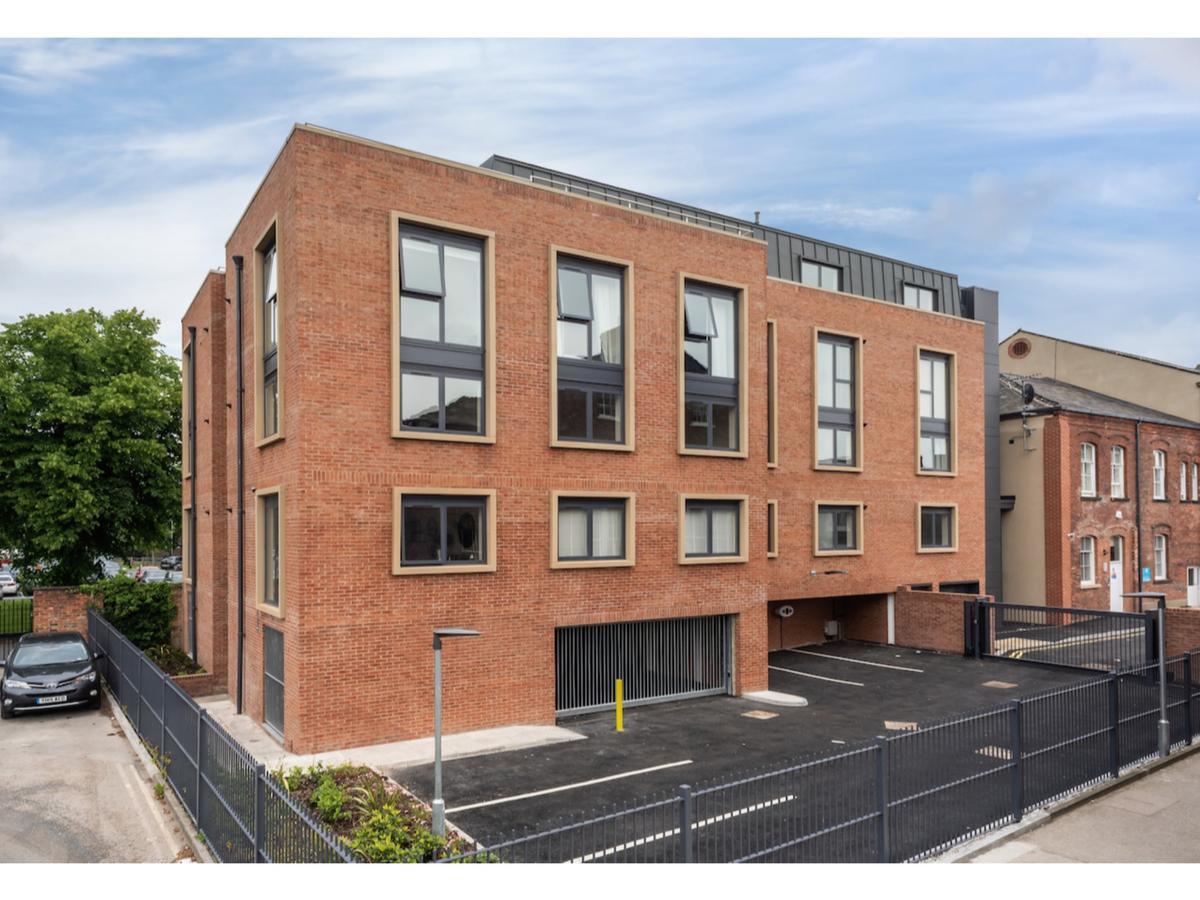Stylish Flat Near The City Centre - Pass The Keys York Exterior photo